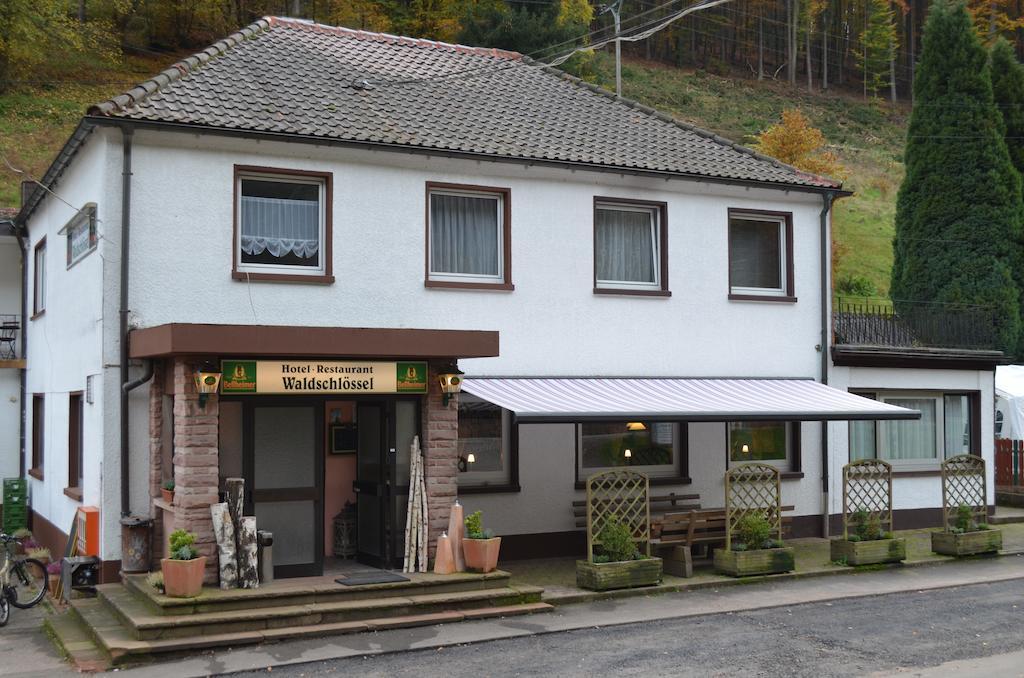 Hotel Restaurant Waldschloessel Speyerbrunn Buitenkant foto